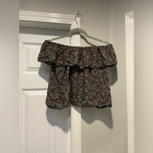 Aritzia Wilfred Promener Black Floral Ruffle Off The Shoulder Top, Size XS